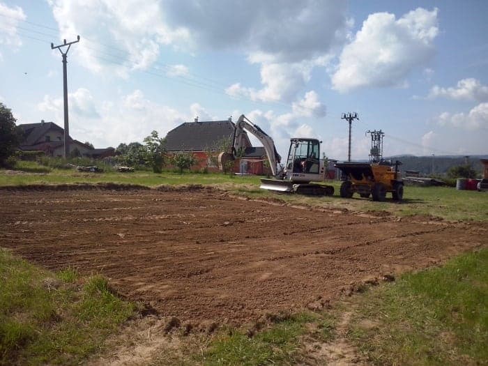 Ukázka realizace zemních prací a autodopravy — fotografie 38